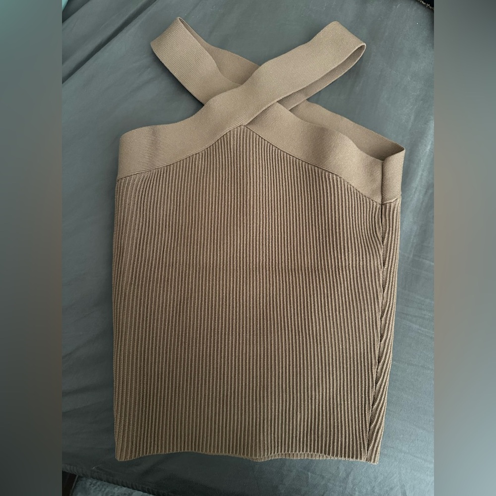 Aritzia Babaton top